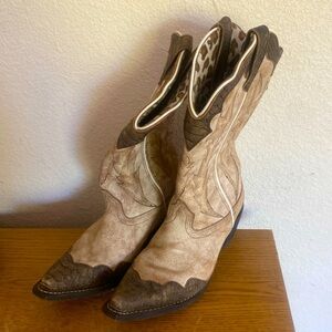 Cedar Rose Women Boots Size 6.5 M